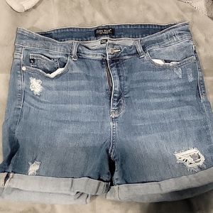 Judy Blue shorts